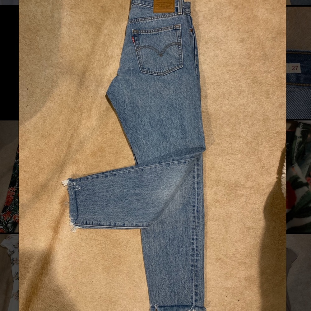 Never worn, no tags Levi’s wedgie fit 27 - Picture 2 of 4